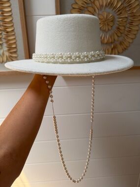 Lovers + Friends Ivory Felt Hat with Pearl Removable chain